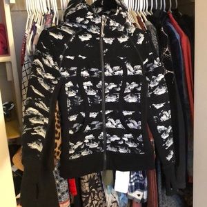 Lululemon zip up scuba hoodie